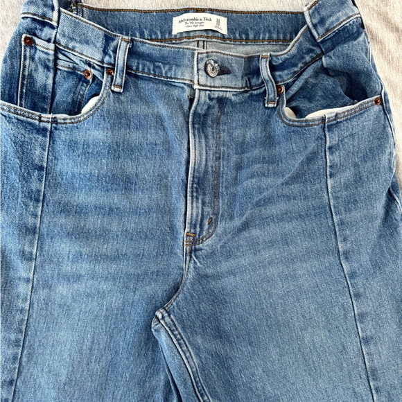 Abercrombie & Fitch Denim - Abercrombie & Fitch Light Blue Vintage-Style Jeans